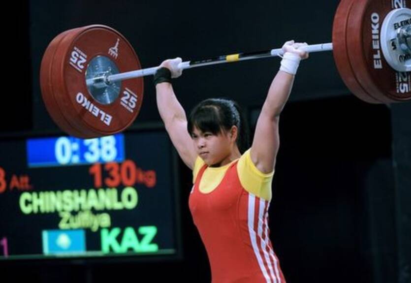 Тяжелая атлетика. Два рекорда и золото Чиншанло, Паратова — пятая