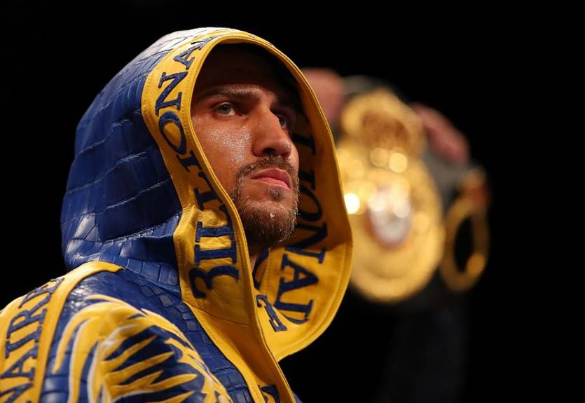 Ломаченко завершает переговоры о бое с Комми - ESPN