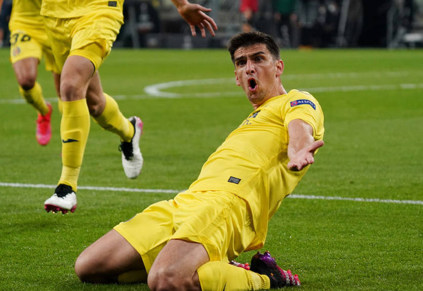 Вильярреал продлил контракт с ключевым форвардом