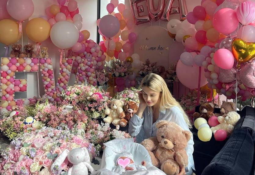 Жена Зинченко показала свою фигуру после родов