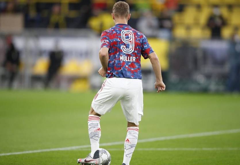 Бавария почтила память Герда Мюллера перед матчем за Суперкубок Германии