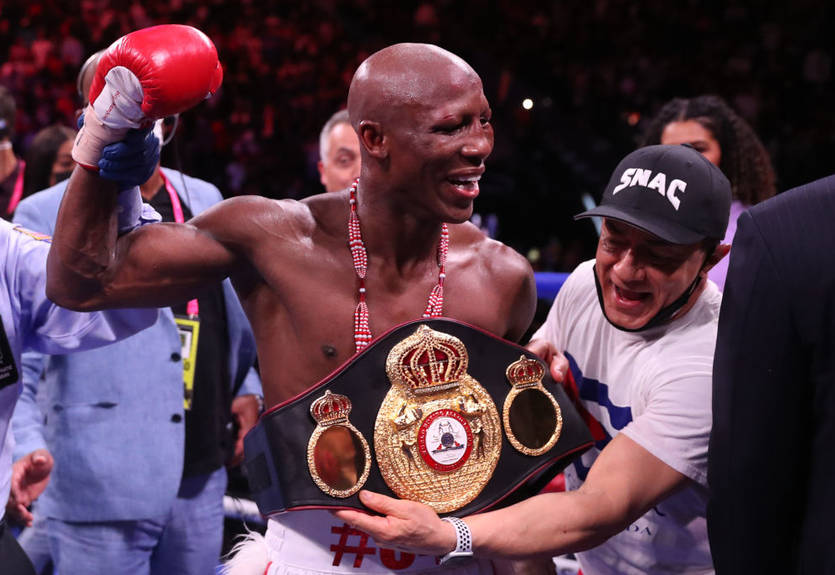 Угас: Теперь все знают, кто настоящий чемпион