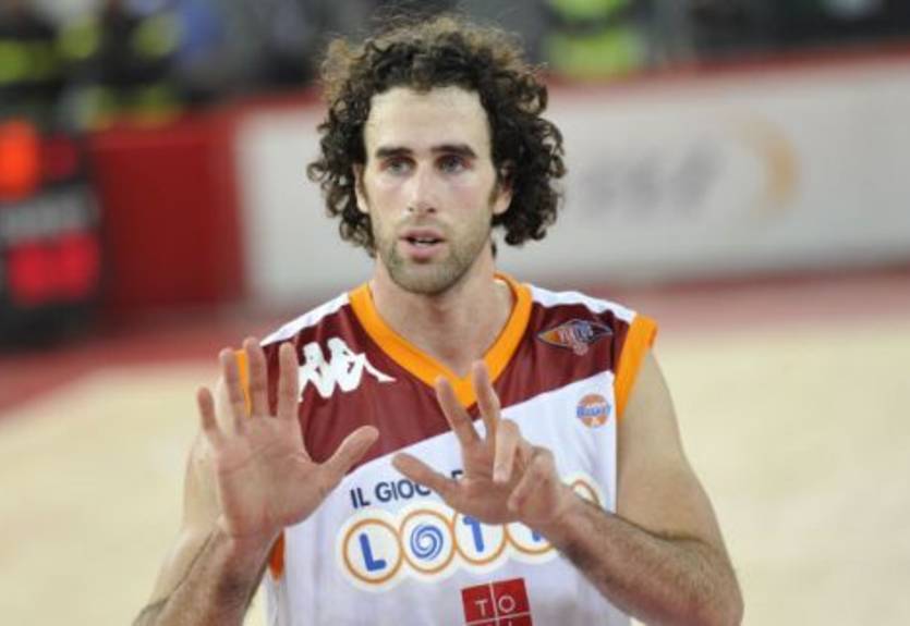 Датоме верен римскому Виртусу