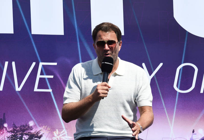 Хирн: Мы смогли бы продать и 200 тысяч билетов на бой Усик - Джошуа