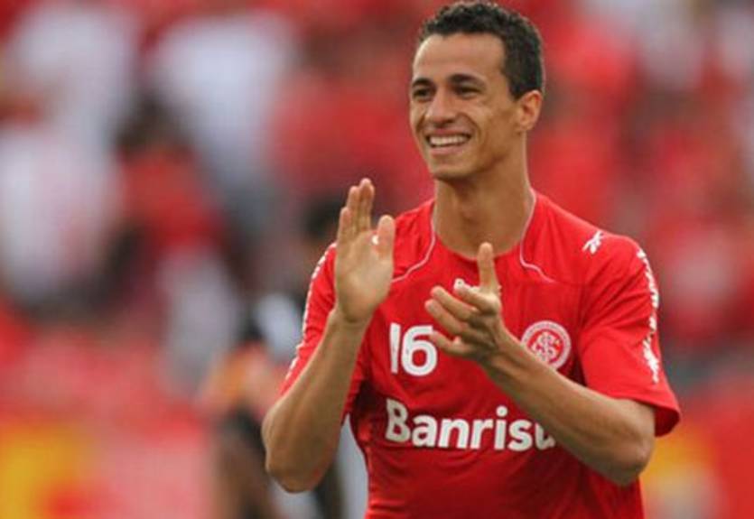 Интернасьонал не продаст Дамиао