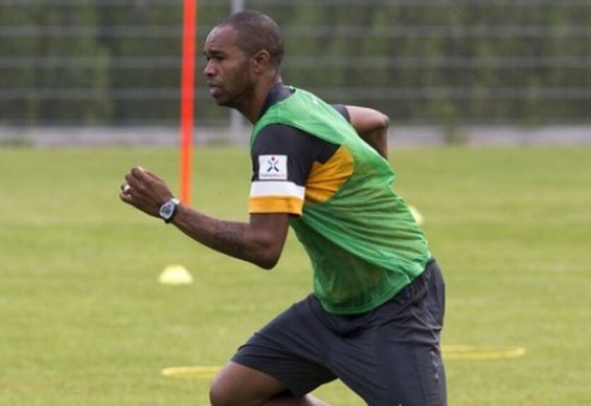 Вердер отпускает Налдо в Вольфсбург