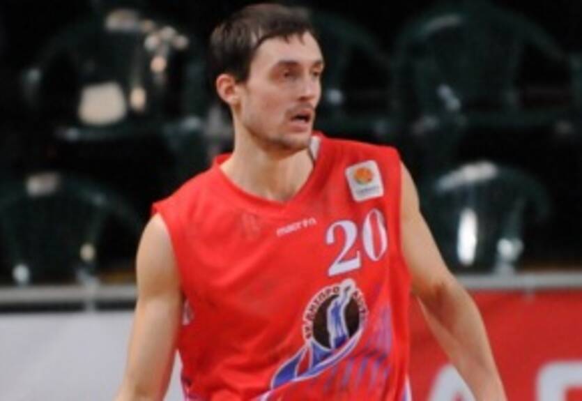 Стефанишин перешел в Политехнику