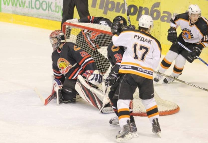 ПХЛ. Форвард Химика-СКА пополнил состав Львов