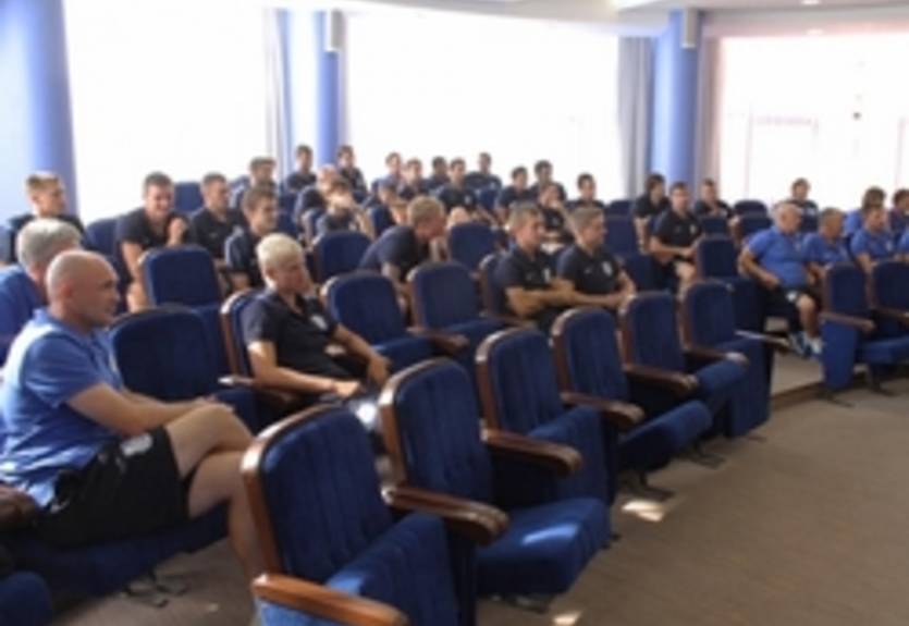 Черноморец презентовал новичков