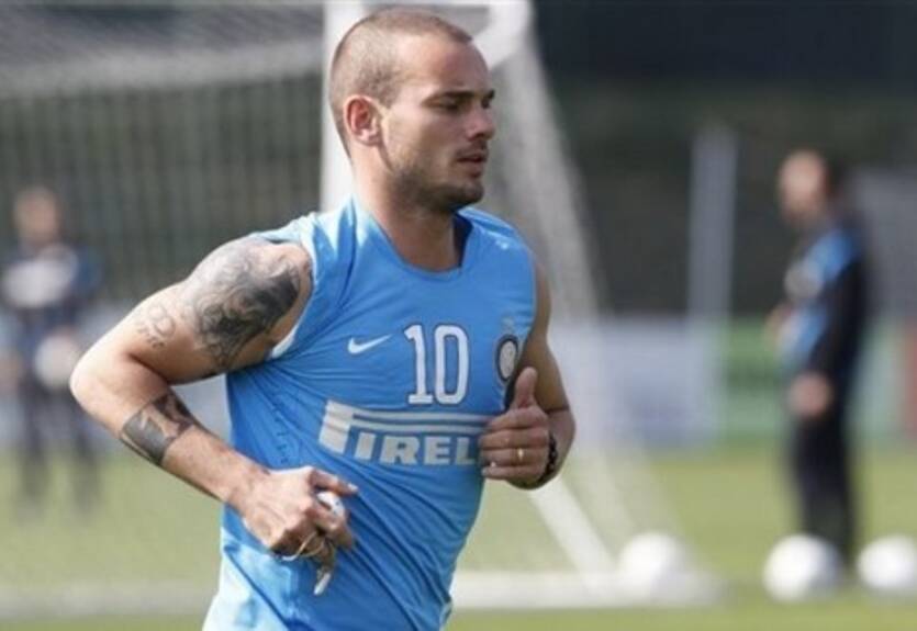 Анжи поборется за Снайдера