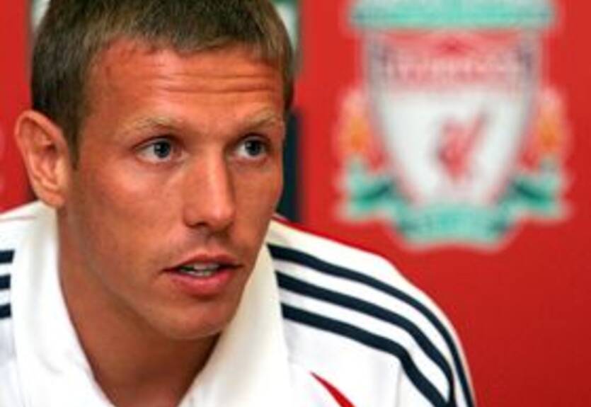 Беллами: "Гиггз заслужил капитанскую повязку"