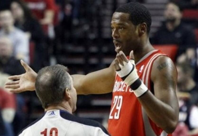 НБА. Кэмби проведет переговоры с Хит и Никс