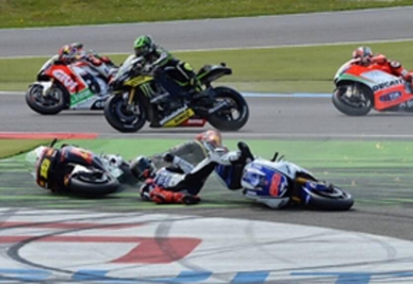 MotoGP. Баутиста: "Я извиняюсь перед Лоренсо"