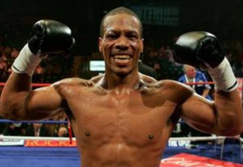 Бандрейдж уверенно победил Спинкса