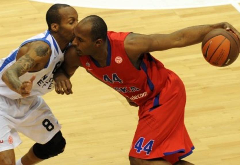 ЦСКА расстался с Гордоном