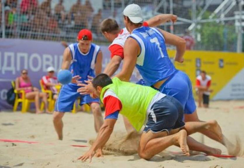 Пляжный гандбол. Стартуют чемпионат и Кубок Украины