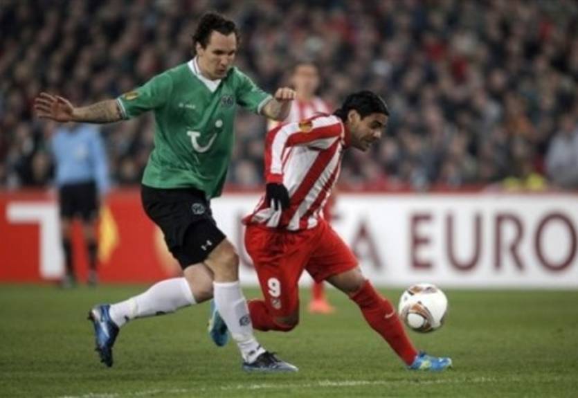 Погатетц перешел в Вольфсбург