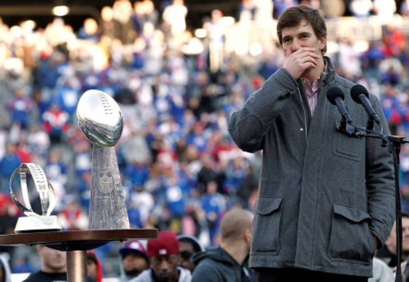 НФЛ. И. Мэннинг дает совет ЛеБрону Джеймсу