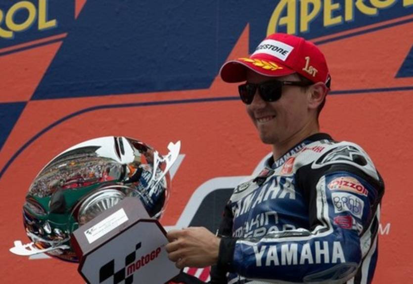 MotoGP. Лоренсо продлил контракт с Ямахой (12.06.12)