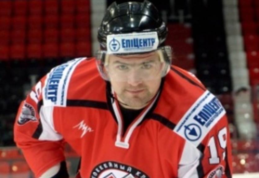 ВХЛ. Ариада-Акпарс подписывает форварда Донбасса