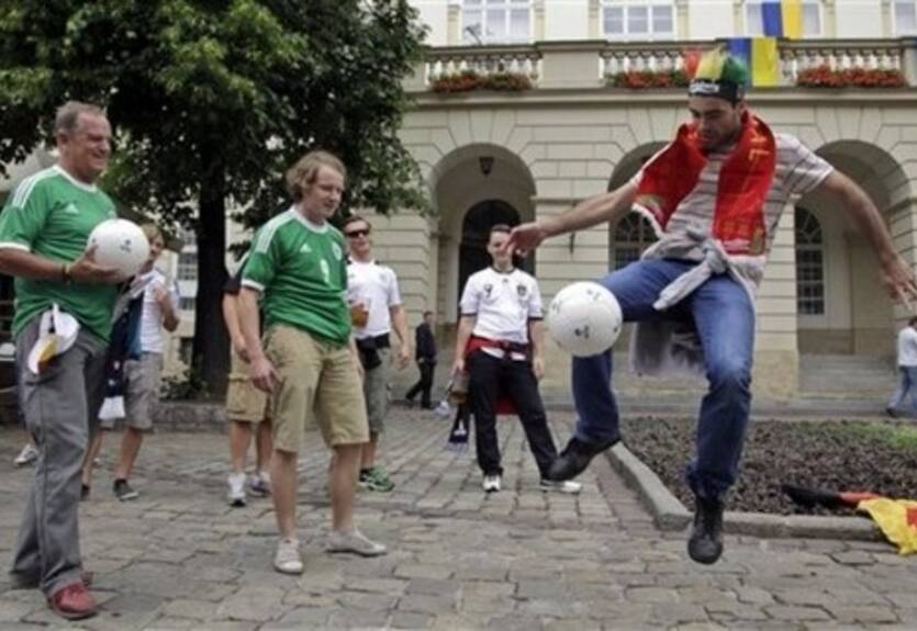 Евро-2012. Дневник второго дня