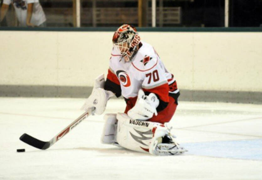 КХЛ. Спартак усиливается вратарем Каролины