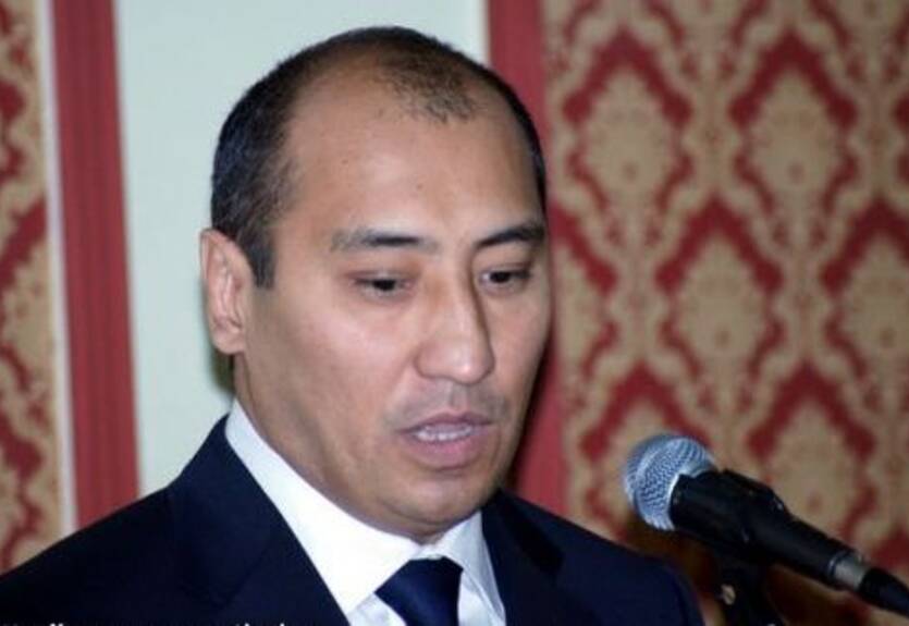 КХЛ. Двойное увольнение Оразбаева