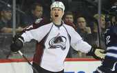 НХЛ. Колорадо: новый контракт форварда