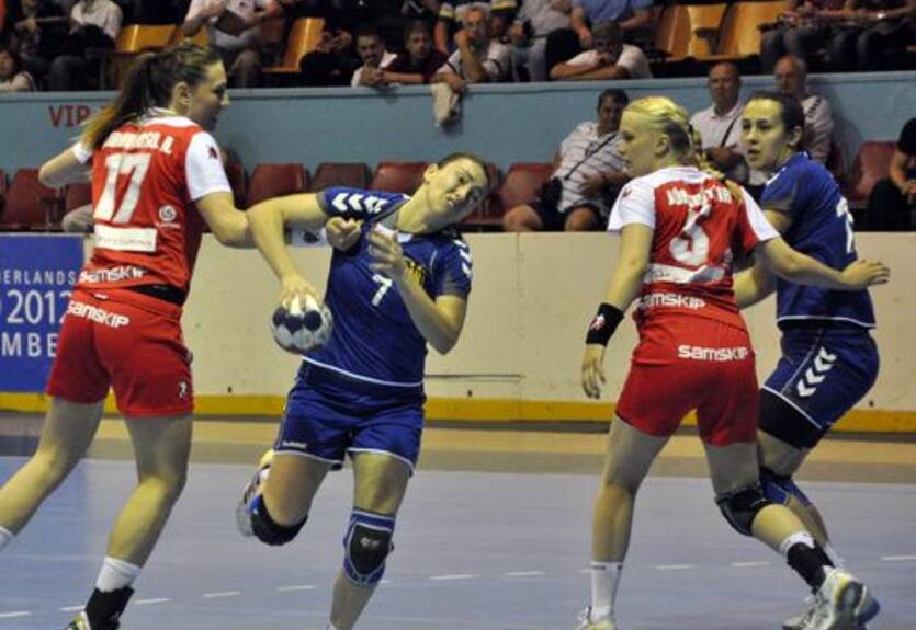 Гандбол. Украина побеждает Исландию и выходит в финальную часть ЧЕ-2012