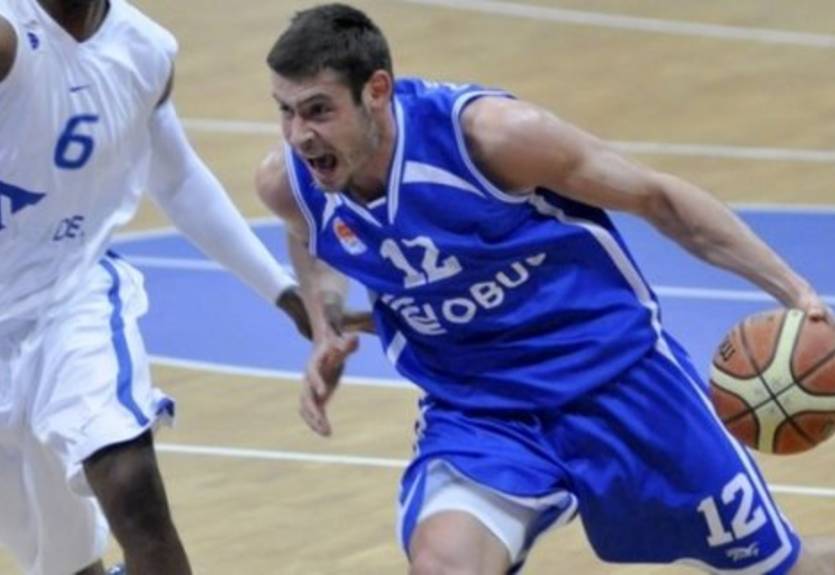 Манреса подтверждает подписание Янева