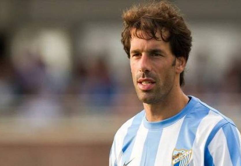 Ван Нистелрой завершает карьеру