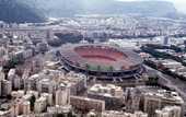 Наполи: переезд на стадион у подножья Везувия