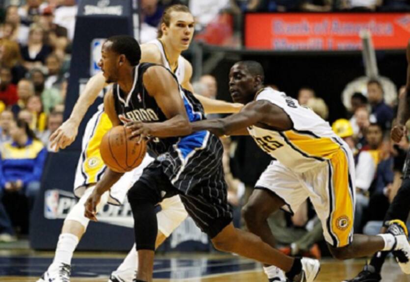 НБА. Индиана выбивает Орландо; Атланта, Чикаго и Денвер продлевают серии