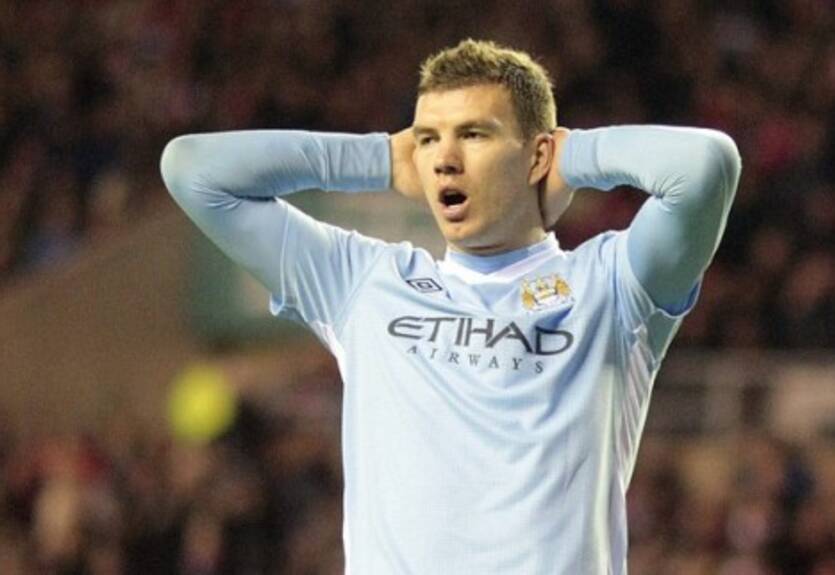 Агент: Джеко итальянским клубам не по карману