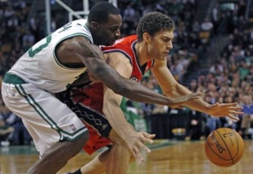 НБА. Брук Лопес хочет остаться в Нетс