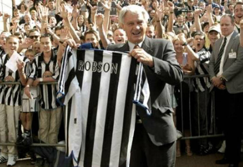 Ньюкасл поставит памятник Бобби Робсону