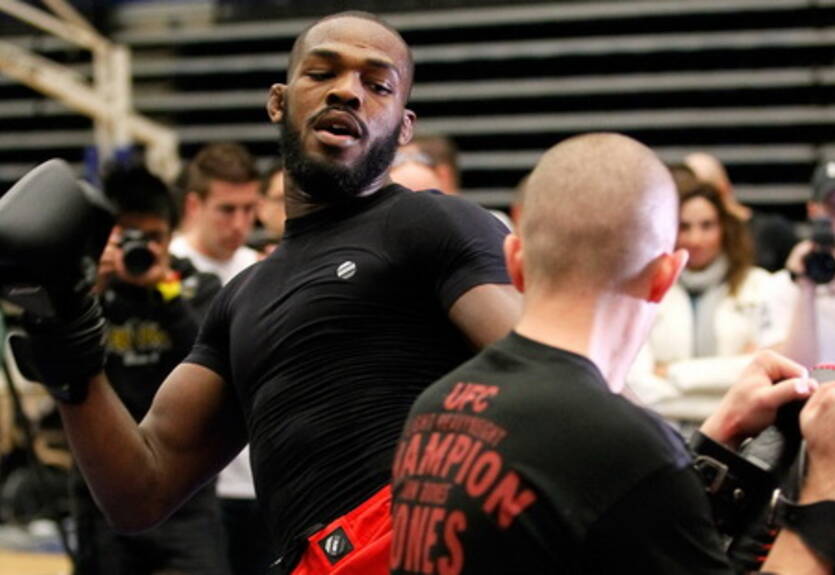 UFC 145: Джонс-Эванс. Открытая тренировка. ВИДЕО