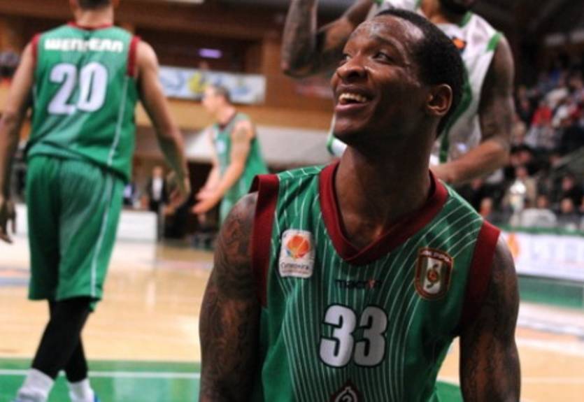 Официально. Ферро продлевает Калпеппера