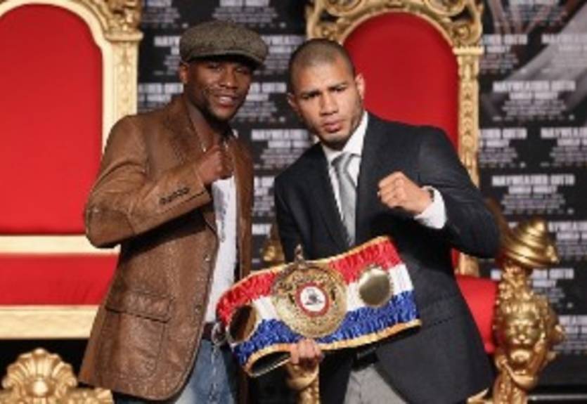 Перес: "Котто готов побить Мейвезера"