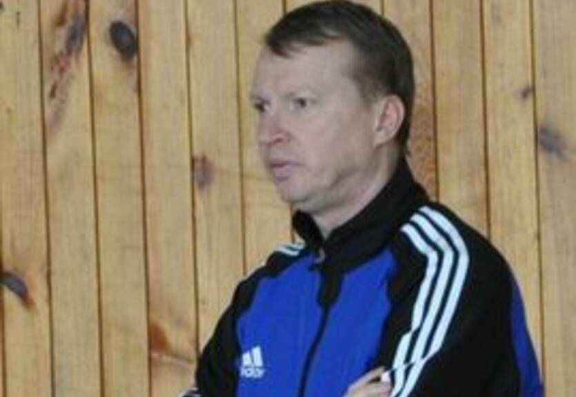 Гандбол. Тренер сборной U-18: "Живем-то на одной планете, но в разных странах"