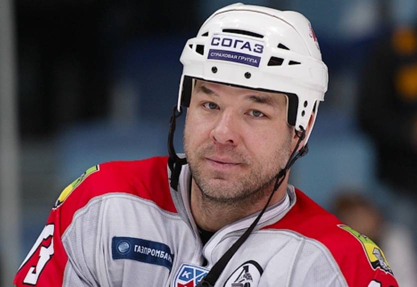 КХЛ. Кузня хочет сохранить Саймона