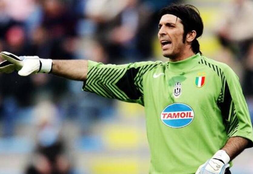 Буффон продлит контракт с Ювентусом