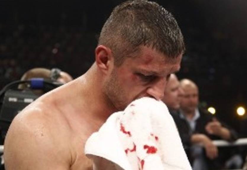 Ляхович уступил Дженнингсу