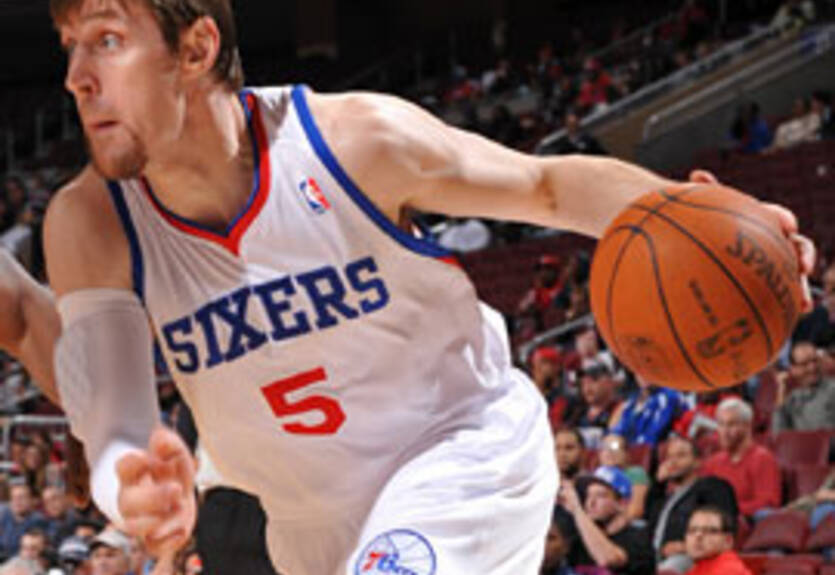 Носиони возвращается в Испанию