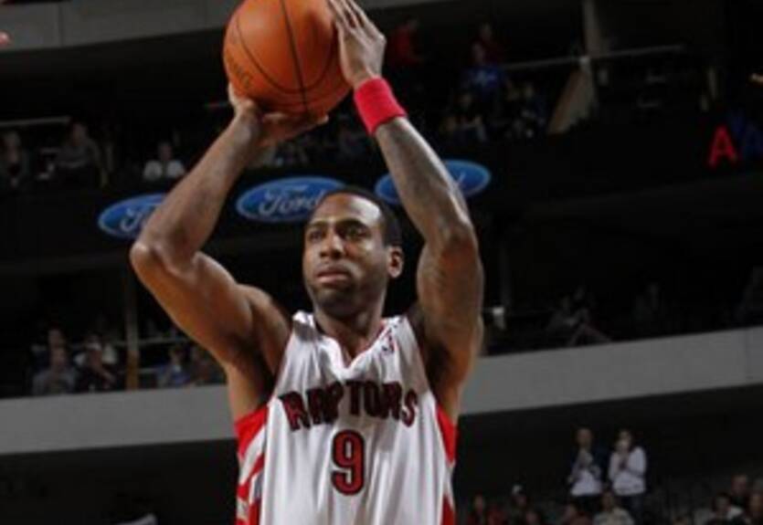 НБА. Рэпторс избавились от форварда