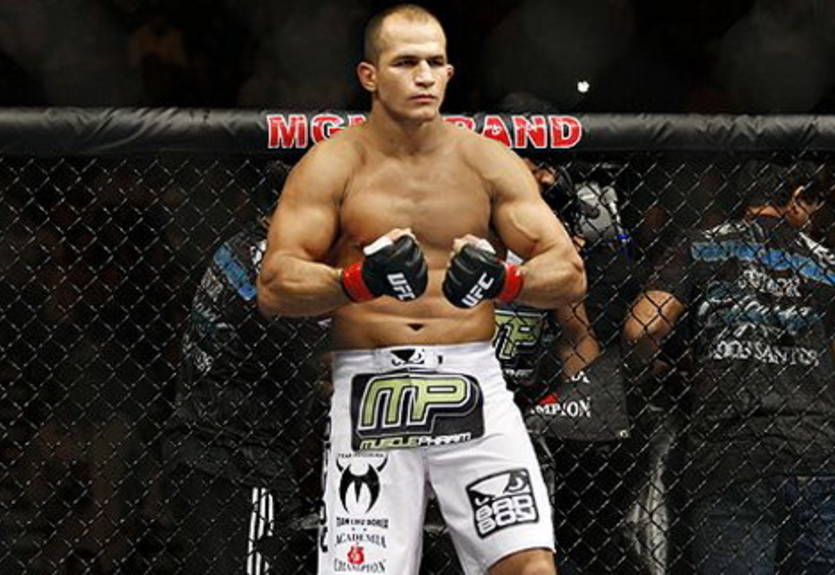 Дос Сантос — Оверим на UFC 146