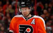 НХЛ. Филадельфия: минус два защитника