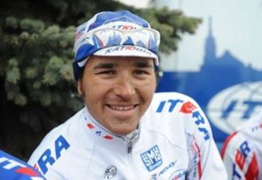 Велоспорт. РусВело запретили выступать в гонках мирового Тура вместе с Катюшей