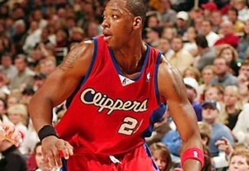 НБА. Клипперс подпишут форварда