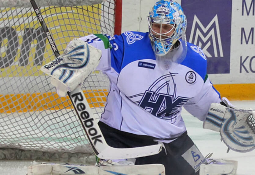 КХЛ. Аутсайдеры громко хлопают дверью + ВИДЕО